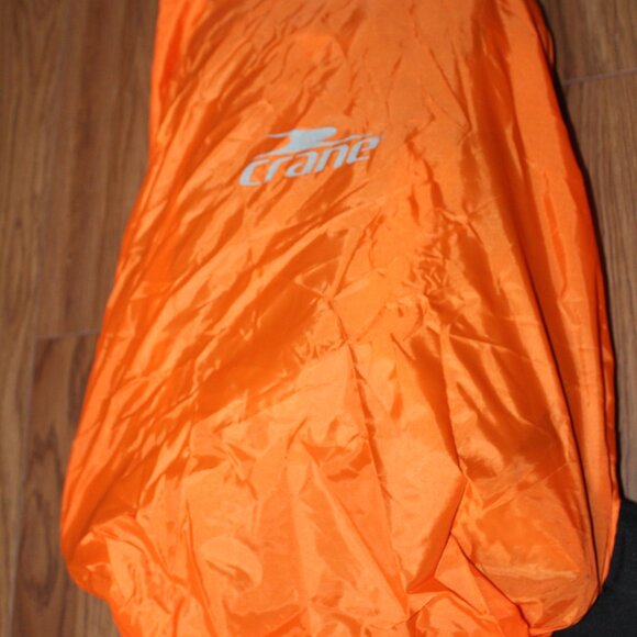 Bike/Motorcycle Sports Backpack (BLACK) - Reflective Trim - Elastic Rain Cover - Picture 5 of 6